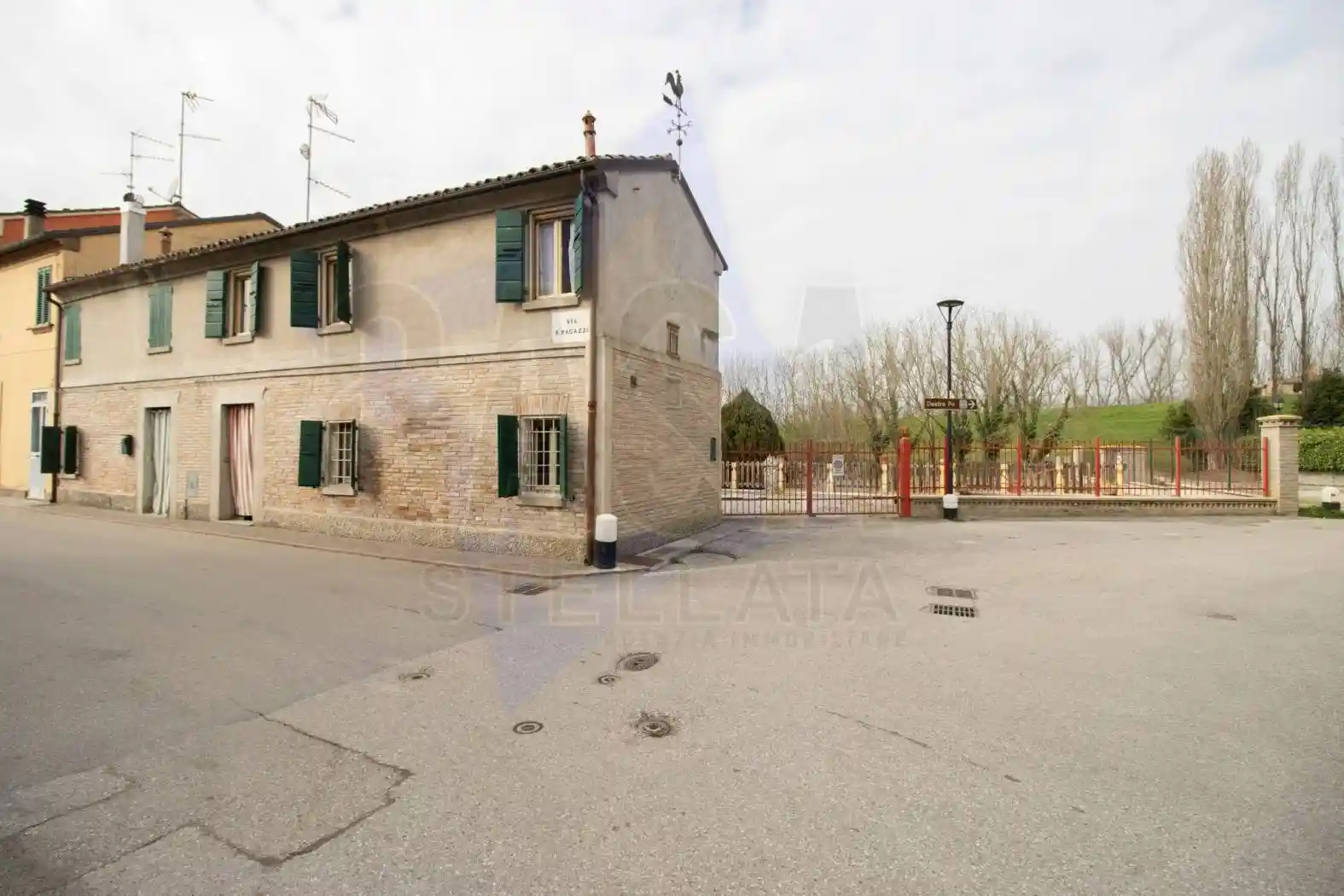 Villa in vendita a Bondeno