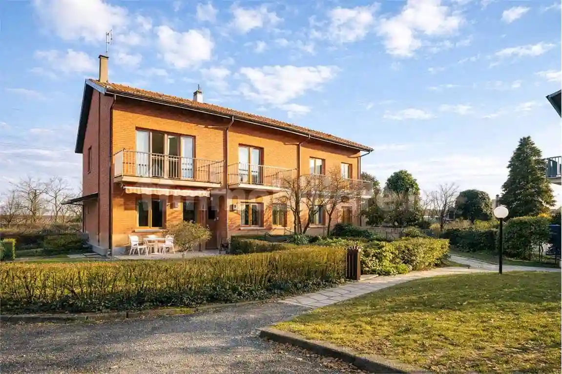 Villetta a schiera - foto 2