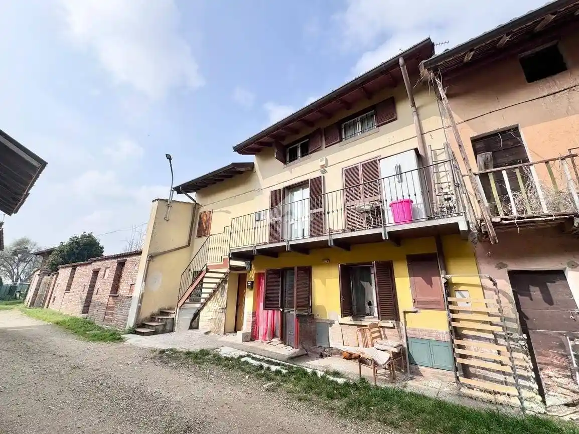 Rustico - Casale in vendita a Trovo