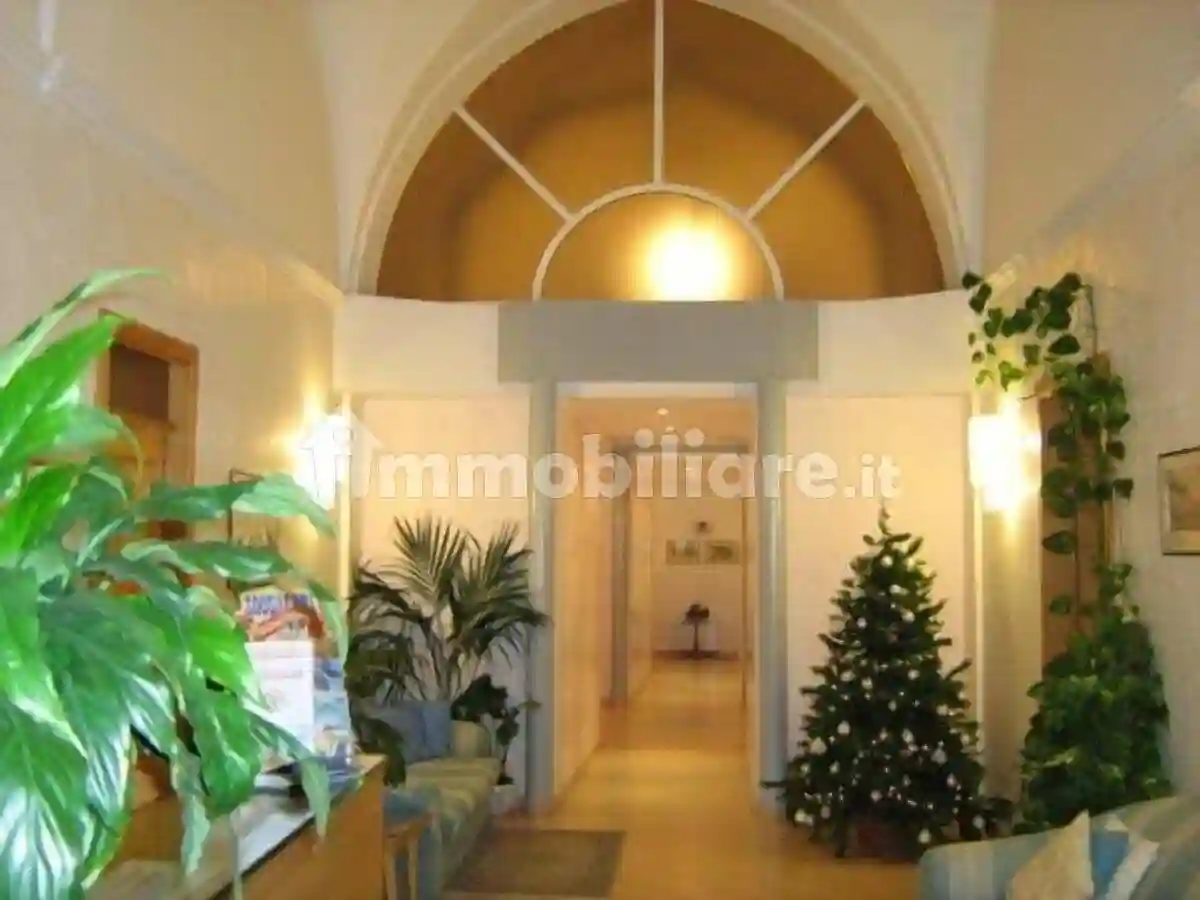 Palazzo - Edificio - foto 2