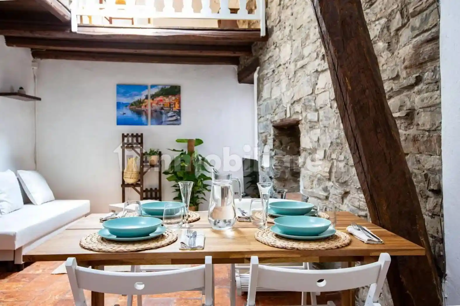 Appartamento in affitto a Faggeto Lario