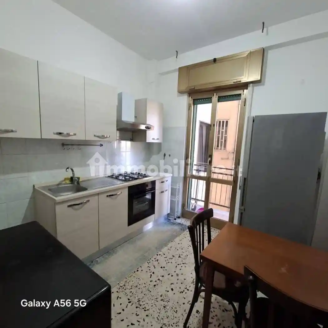 Appartamento in affitto a Napoli