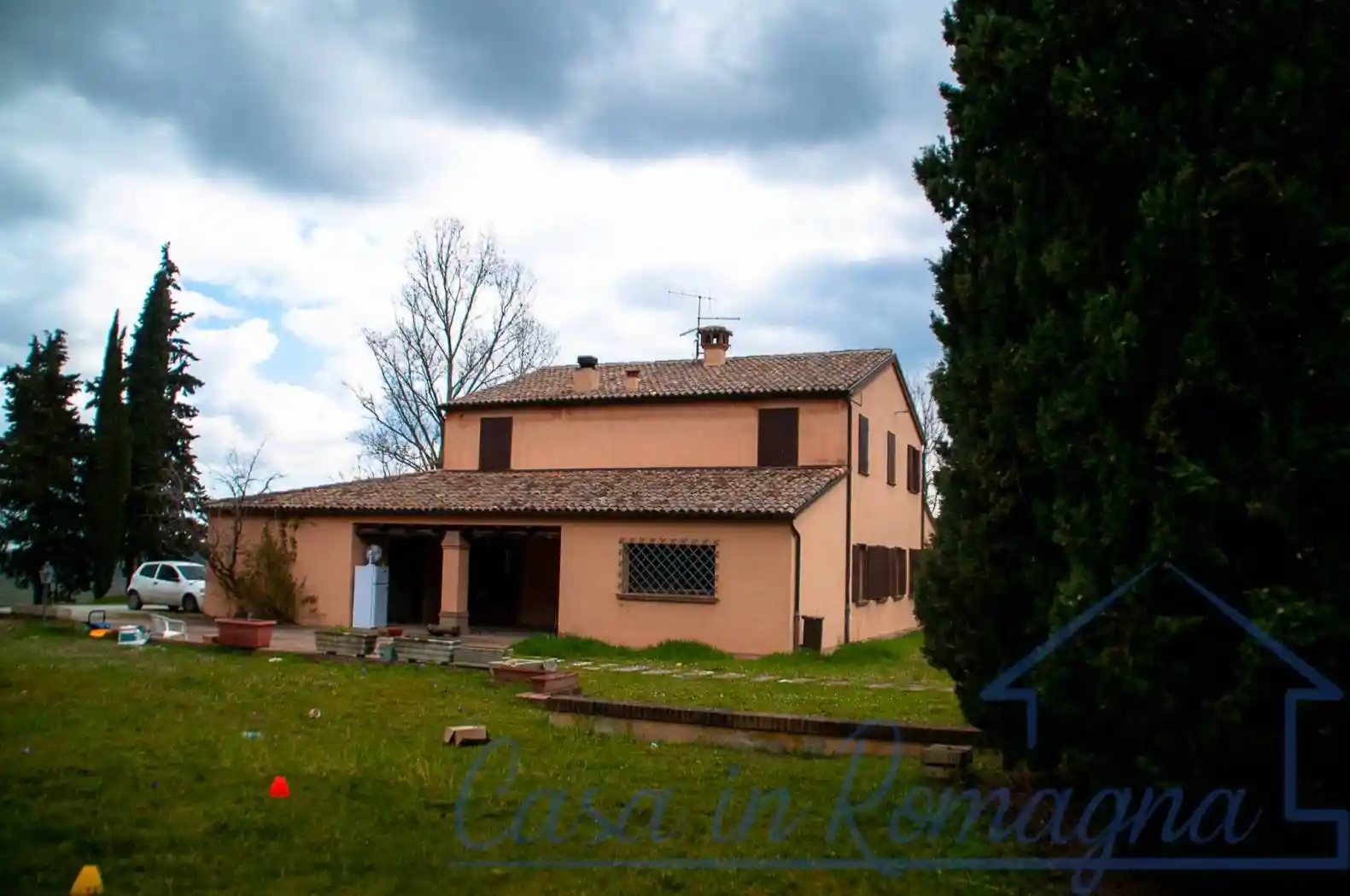 Villa in vendita a Roncofreddo