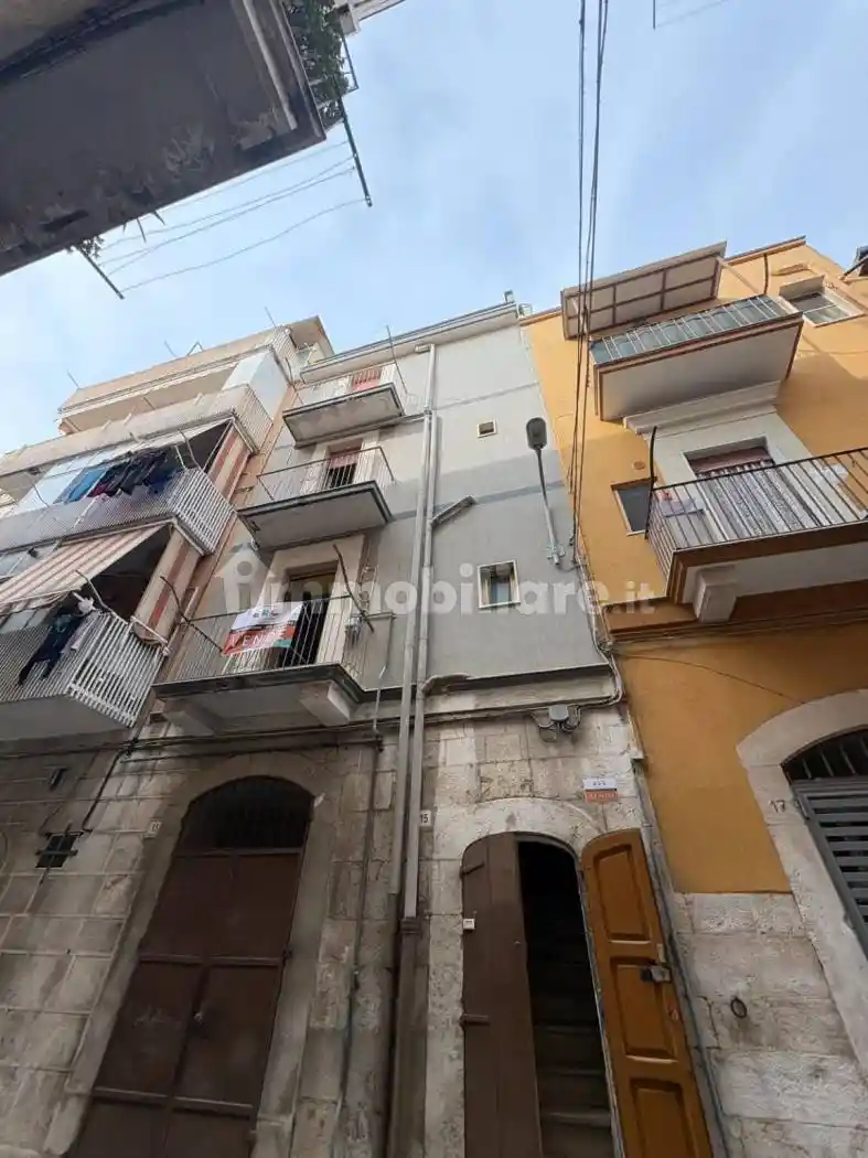 Palazzo - Edificio in vendita a Barletta
