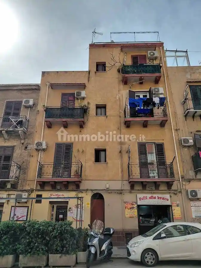 Appartamento in vendita a Palermo