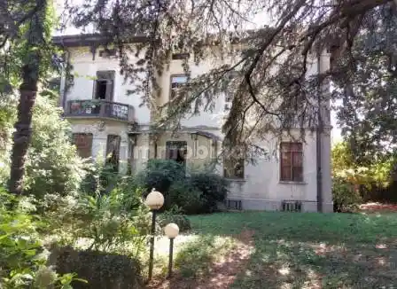 Appartamento in vendita a Schio