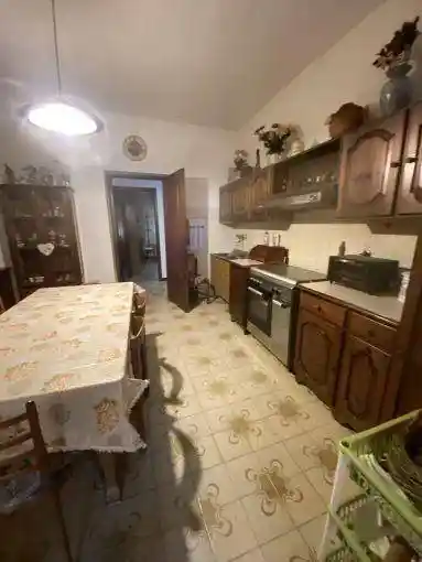 Casa indipendente in vendita a Castelnuovo Magra