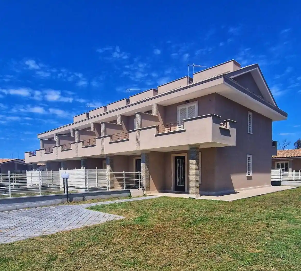 Villetta a schiera in vendita a Sabaudia