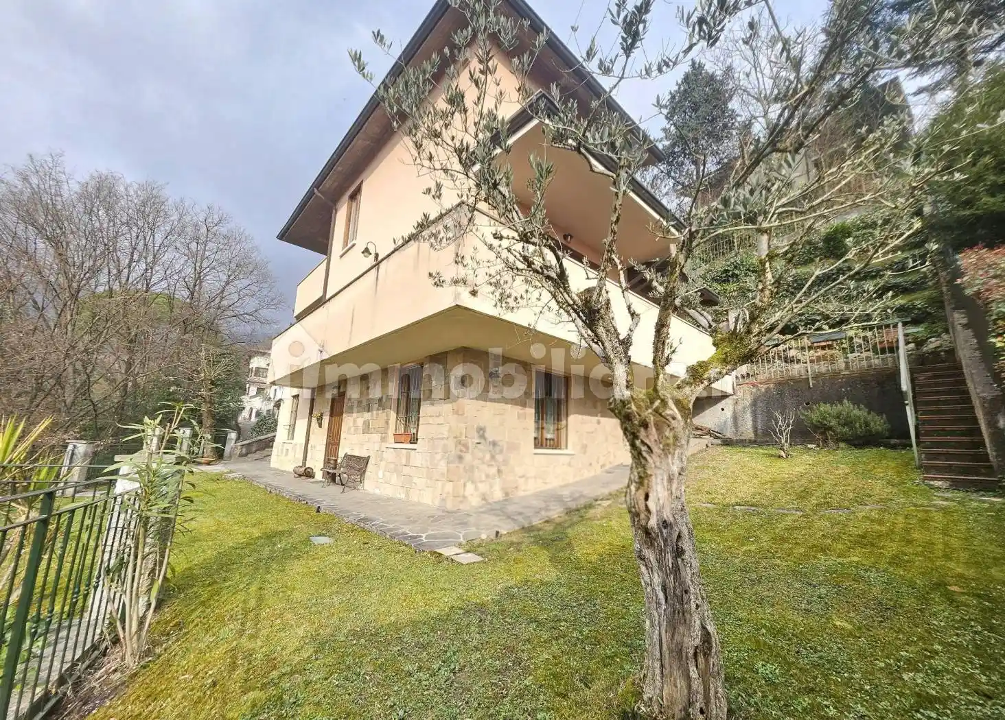 Villa in vendita a Bovezzo