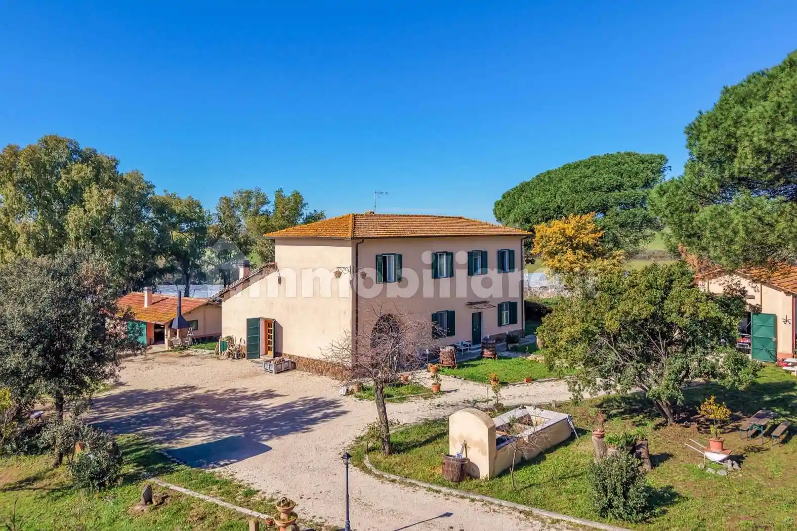 Rustico - Casale in vendita a Lanuvio