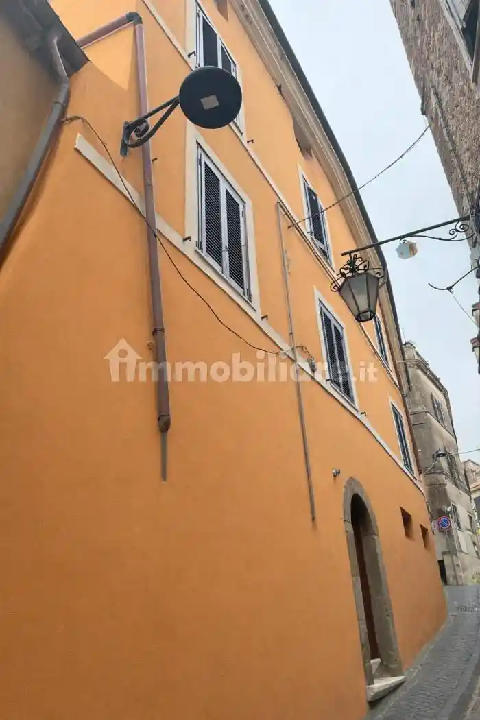 Appartamento in vendita a Cori