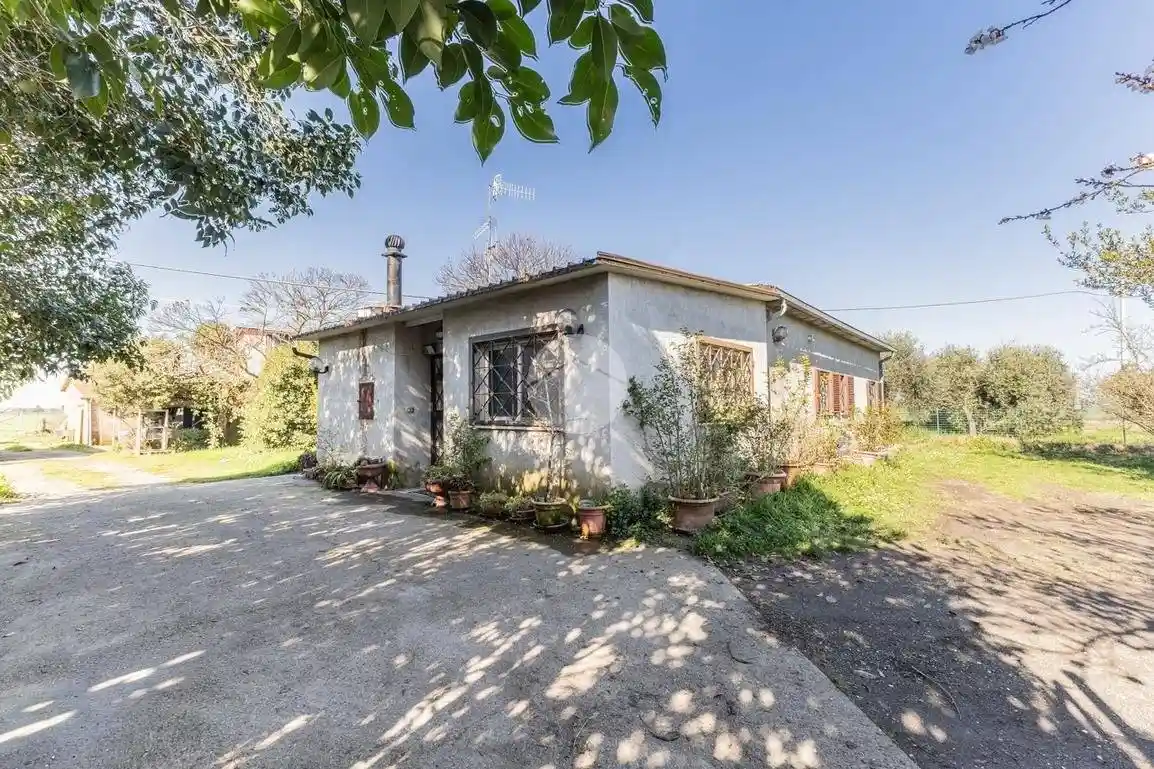 Casa indipendente in vendita a Civita Castellana