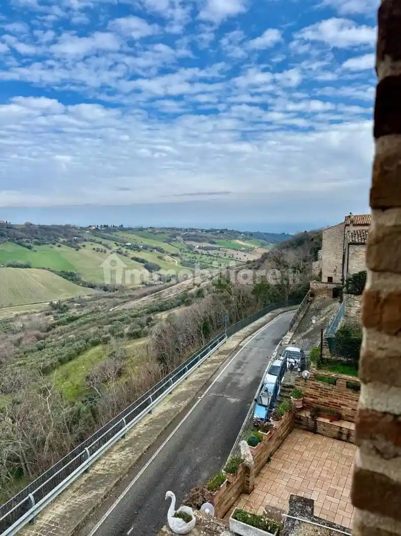 Casa indipendente in vendita a Altidona