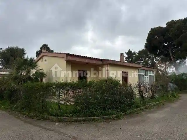 Villa in vendita a Sarroch
