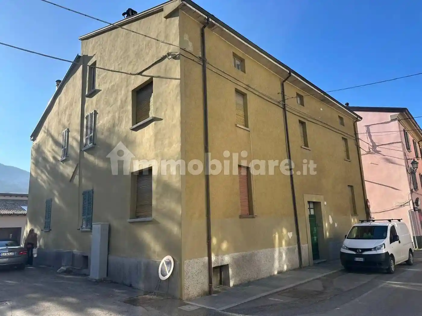 Villa in vendita a Pellegrino Parmense