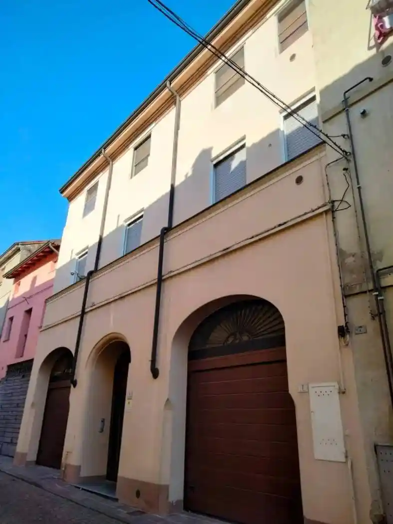 Villa in vendita a Busseto