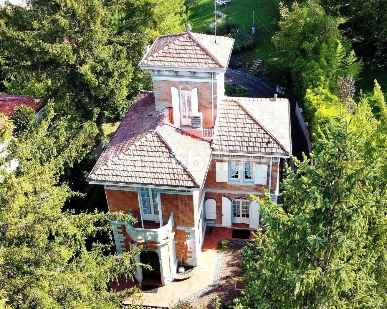 Villa in vendita a Salsomaggiore Terme