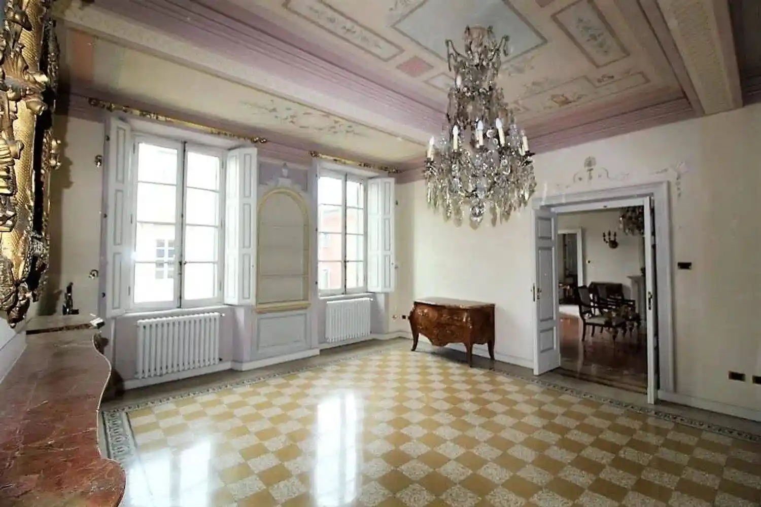 Appartamento in vendita a Parma