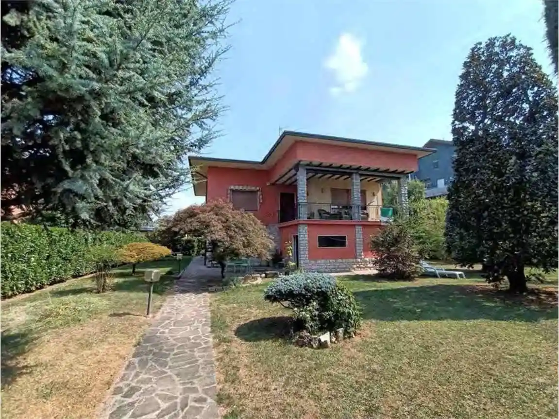 Villa in vendita a Palosco