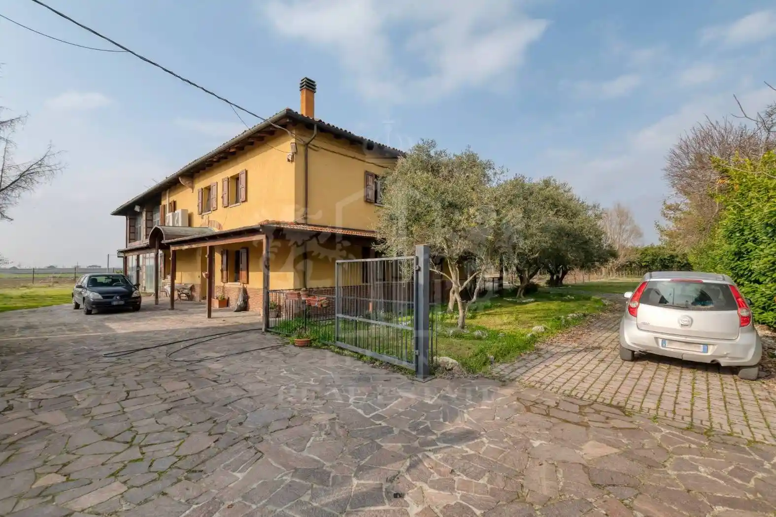 Casa indipendente in vendita a Bologna
