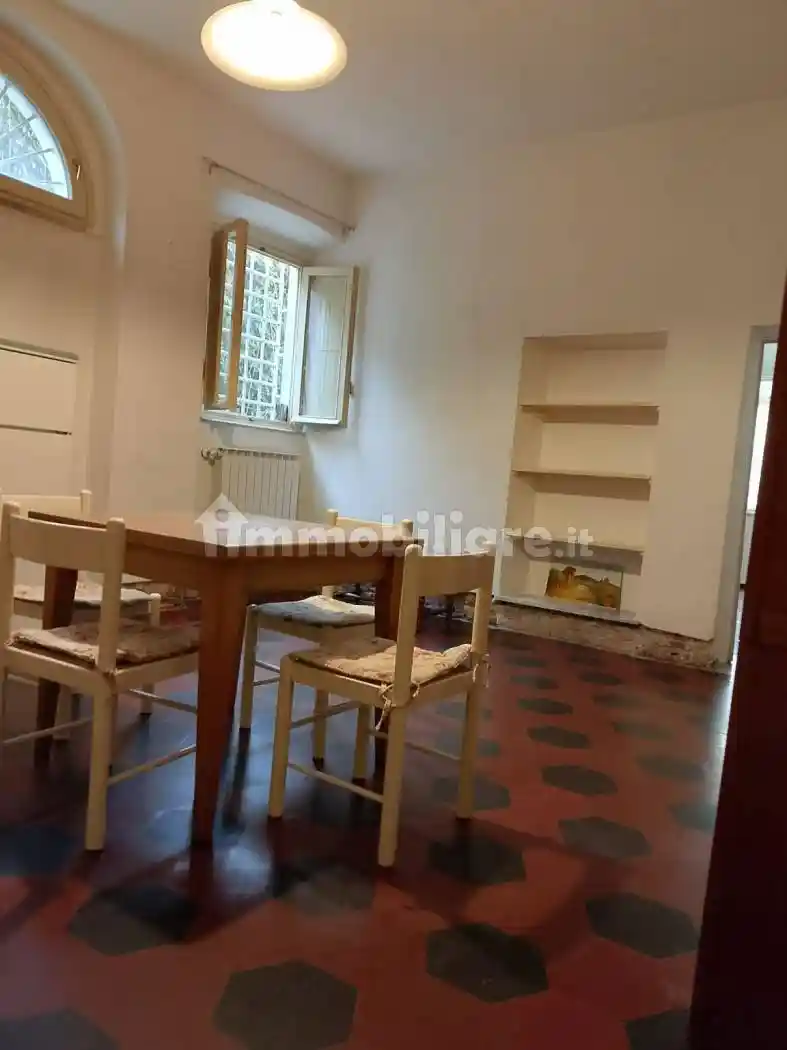 Appartamento in affitto a Vicopisano