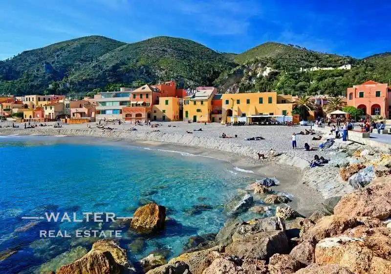 Appartamento in vendita a Finale Ligure