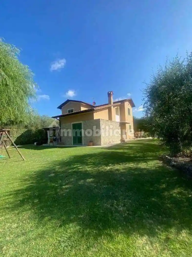 Villa in vendita a Montecarlo