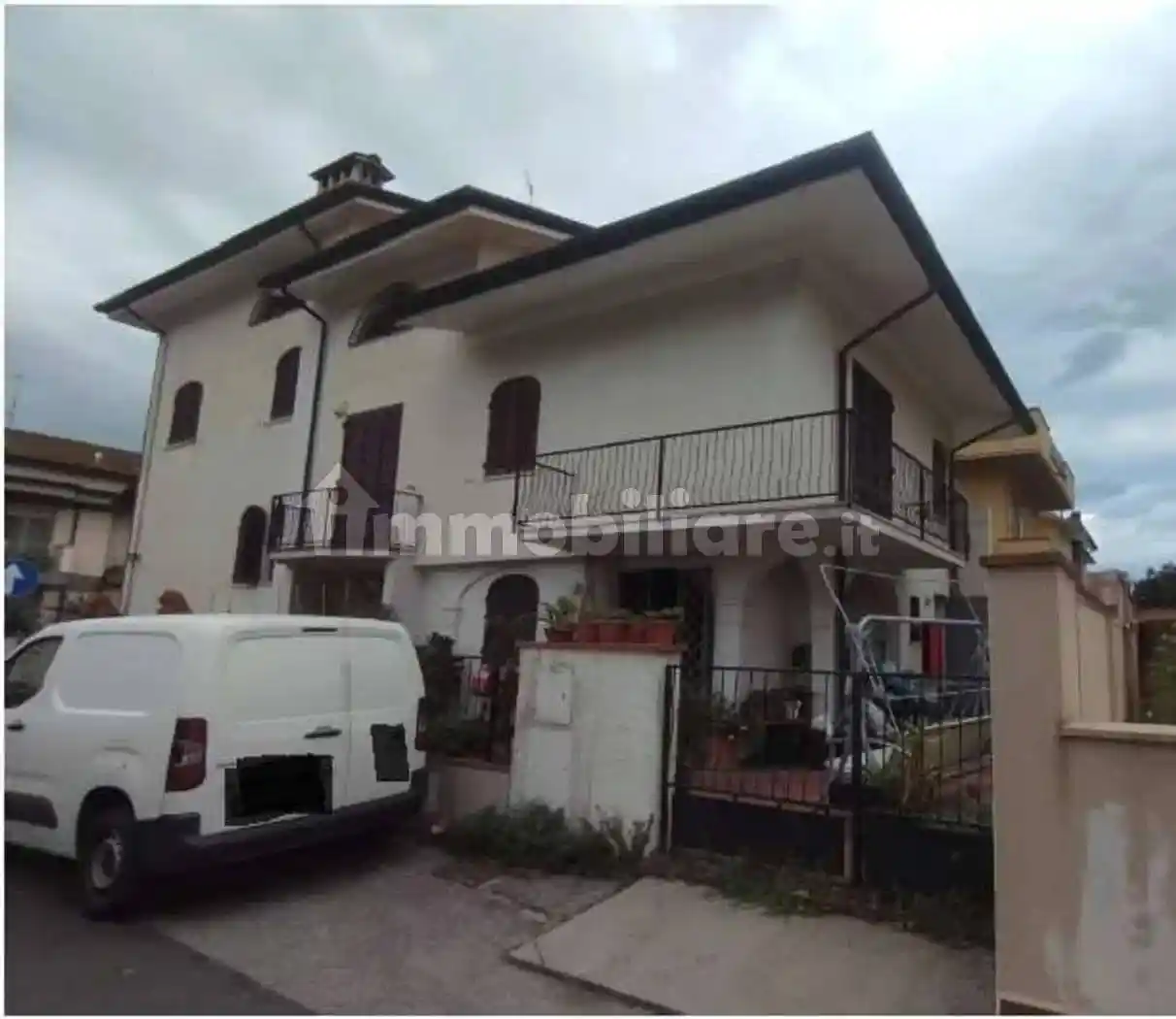 Villa in vendita a Viareggio