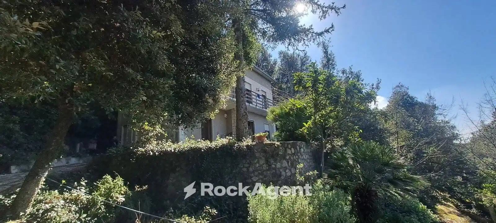 Villa in vendita a Poggio Catino