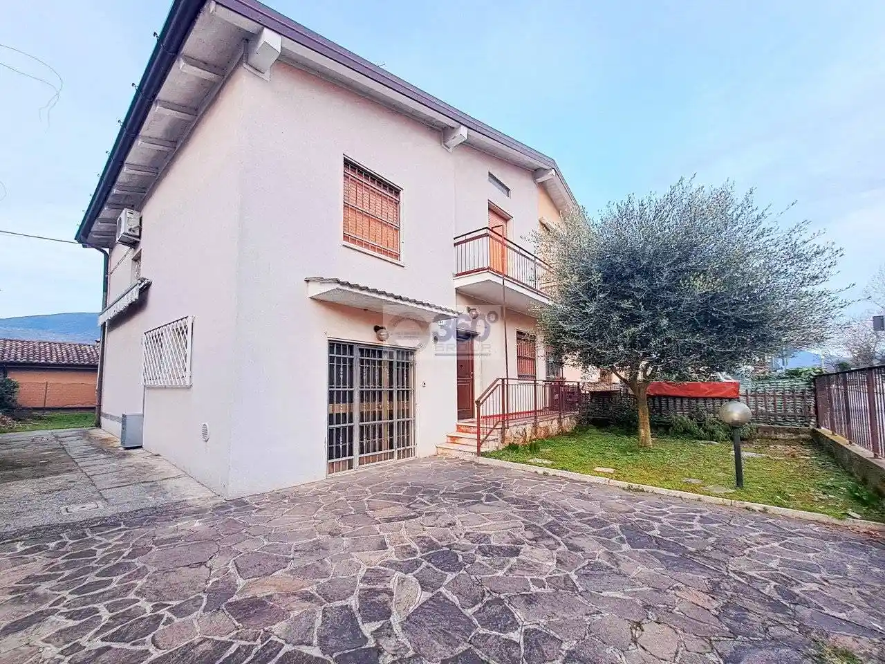 Villa in vendita a Collebeato