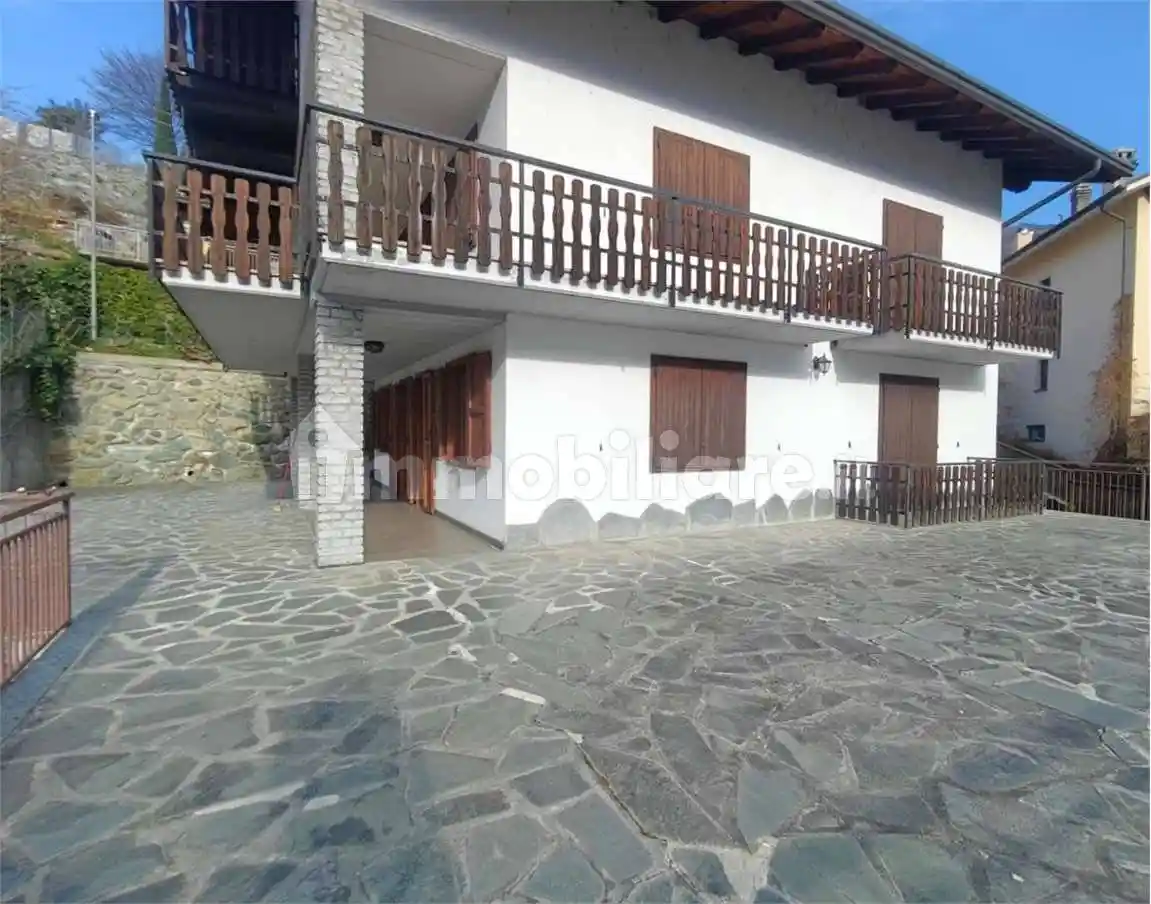 Appartamento in affitto a Challand-Saint-Victor