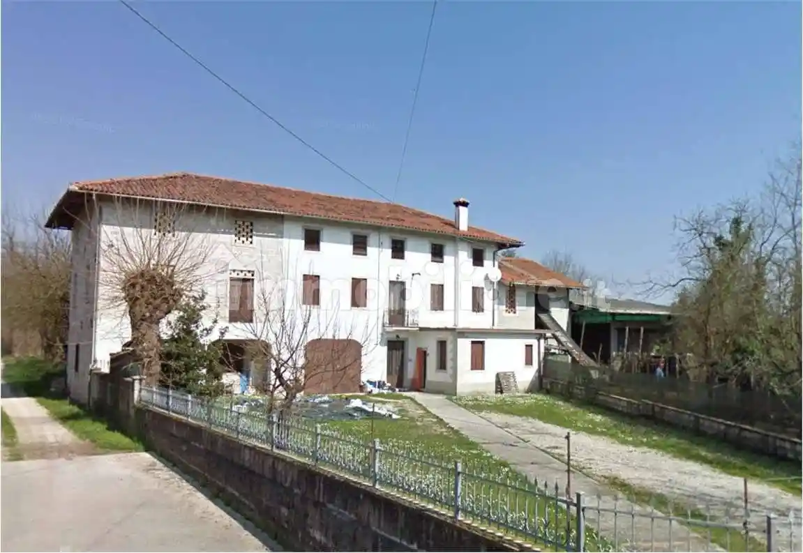 Casa indipendente in vendita a Vivaro