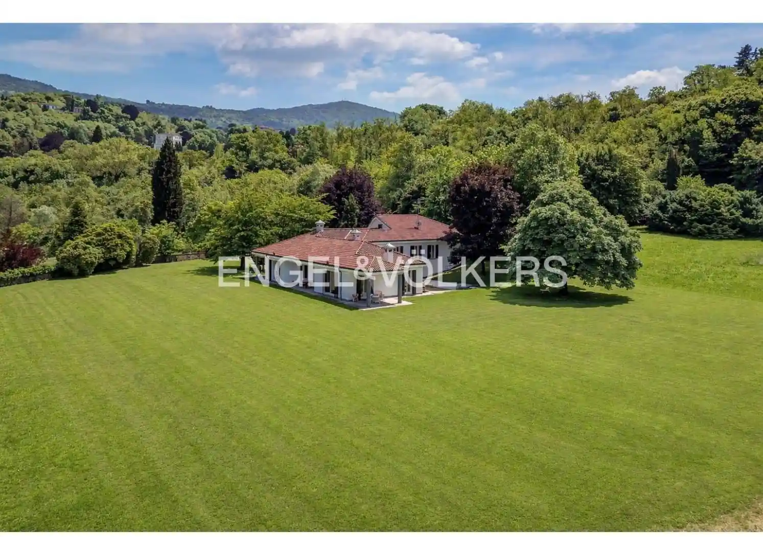 Villa in vendita a Oggiono