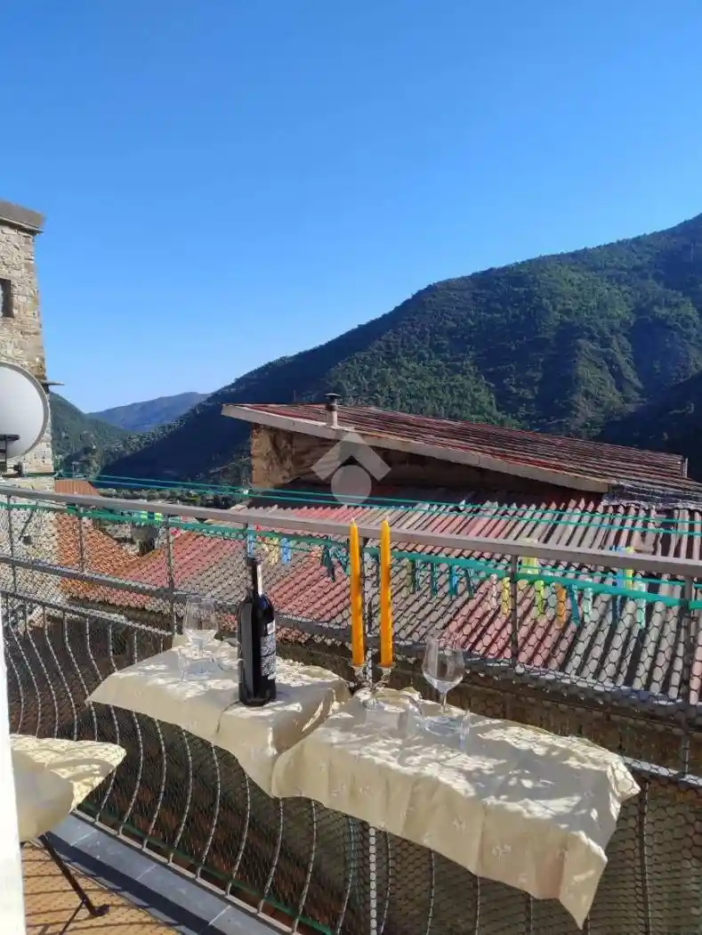 Appartamento in vendita a Montalto Carpasio