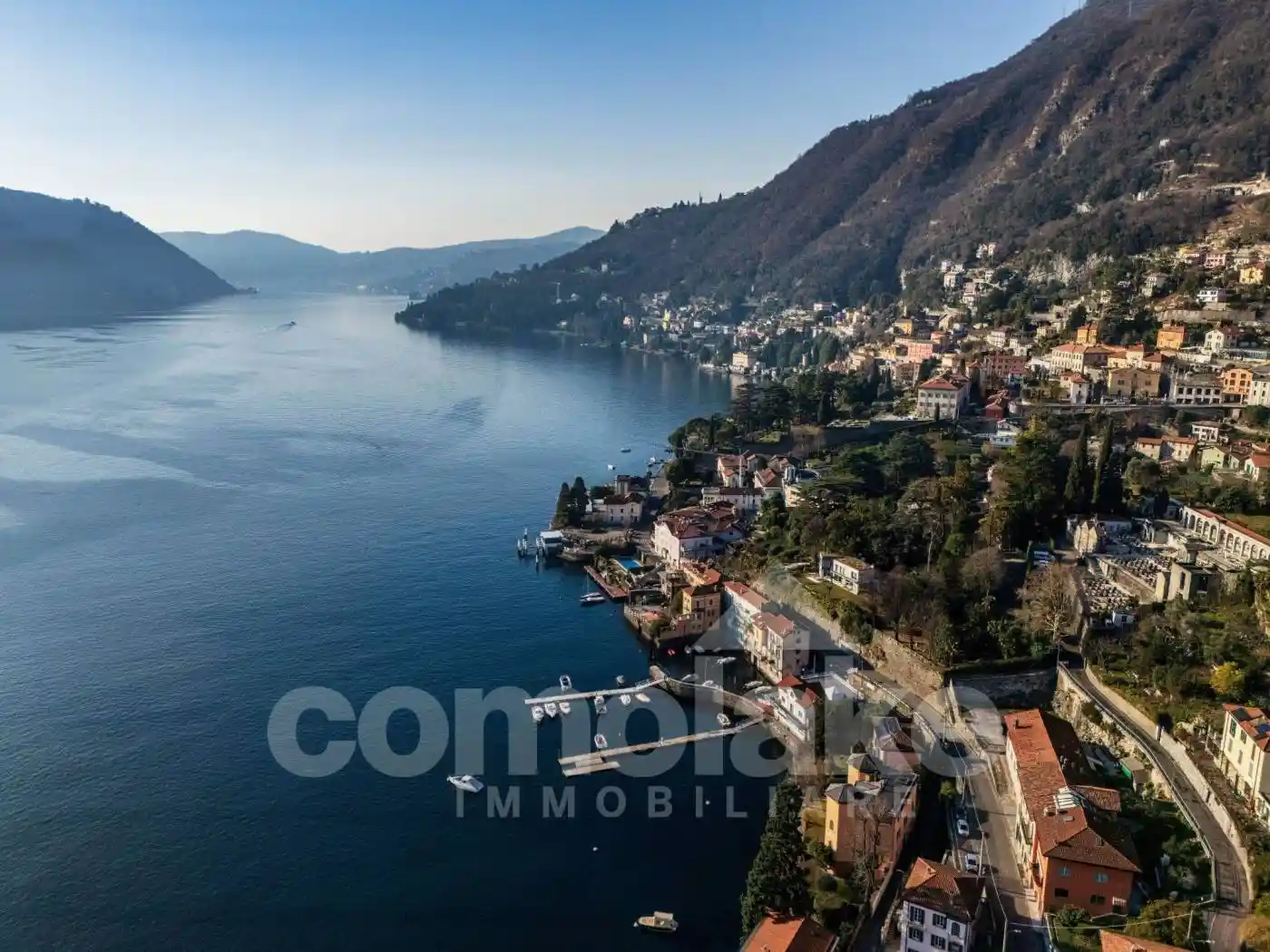 Villa in vendita a Moltrasio