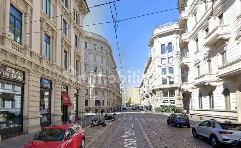 Palazzo - Edificio in vendita a Milano