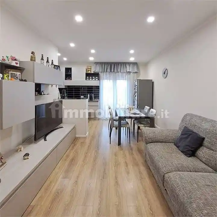 Appartamento in vendita a Viareggio