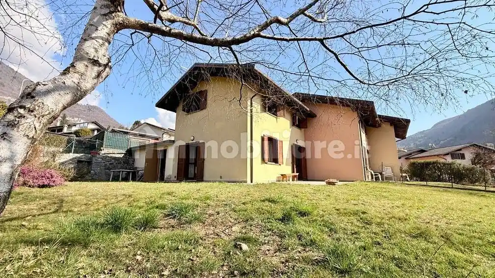 Villetta a schiera in vendita a Dazio