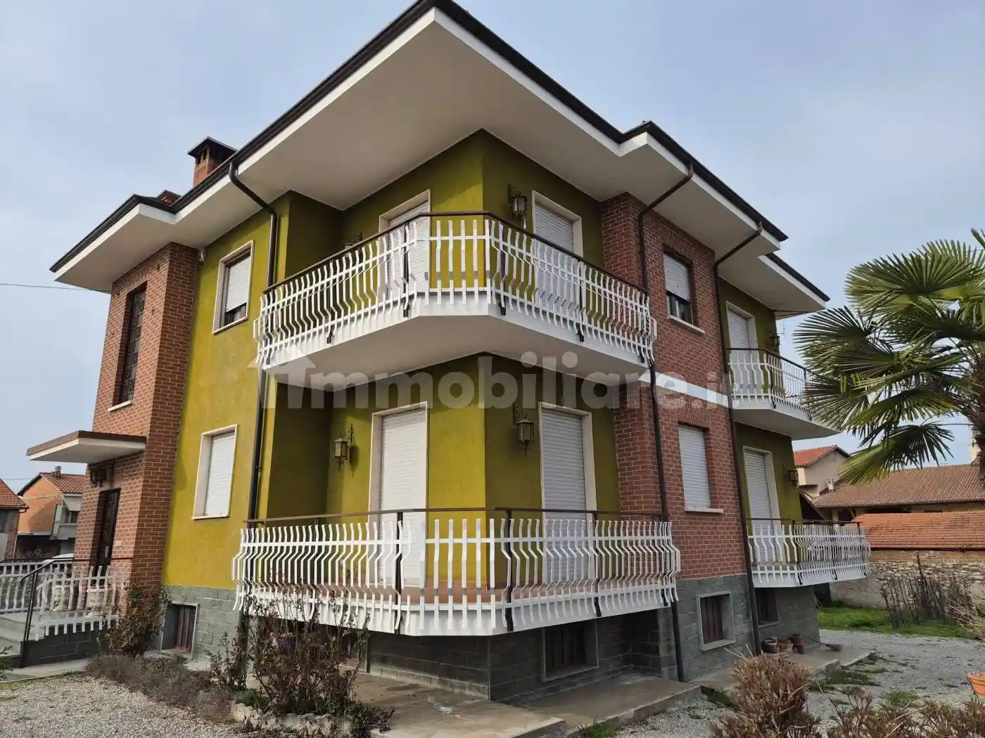 Villa in vendita a Montanera