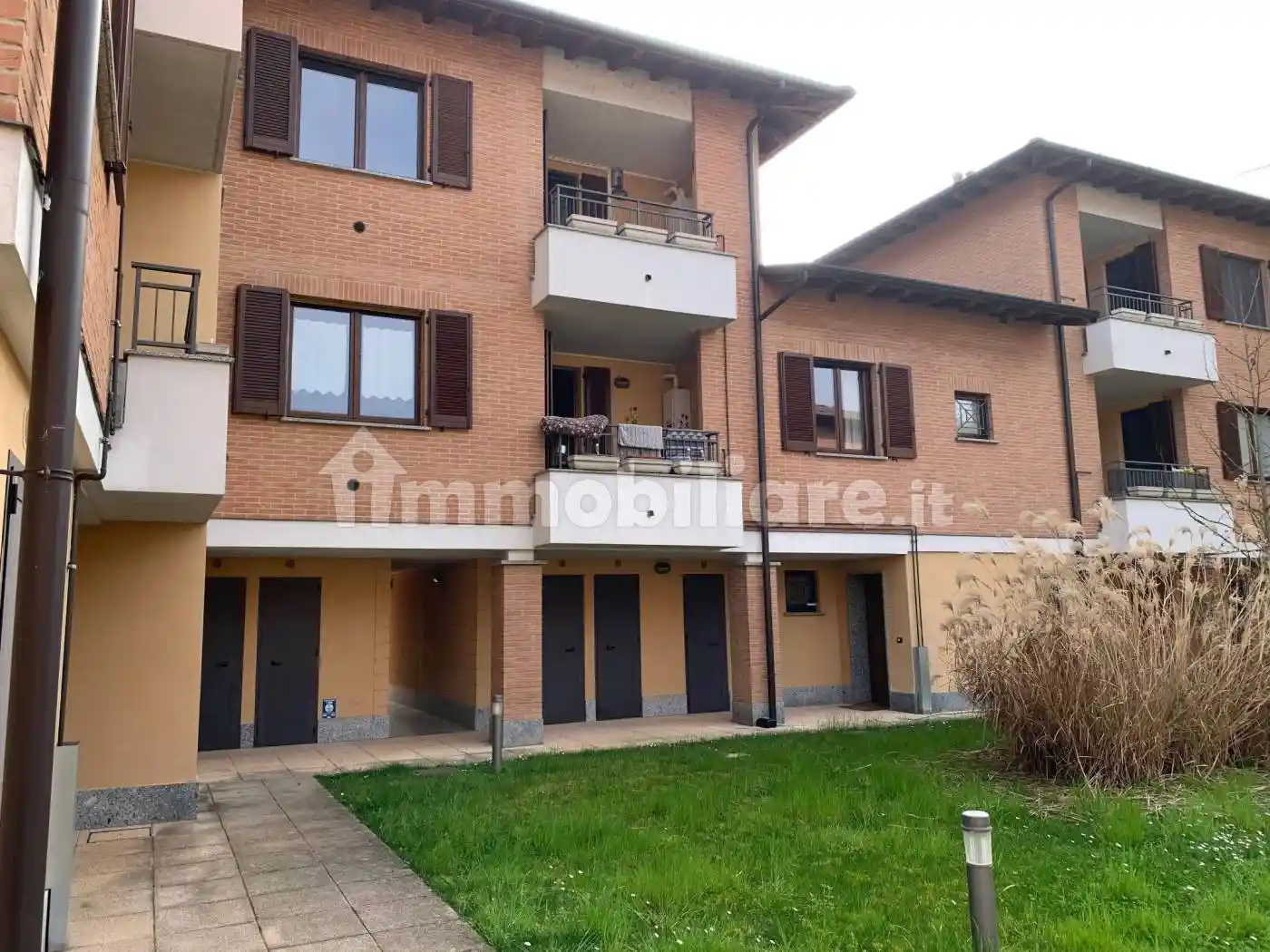 Appartamento in vendita a Travacò Siccomario