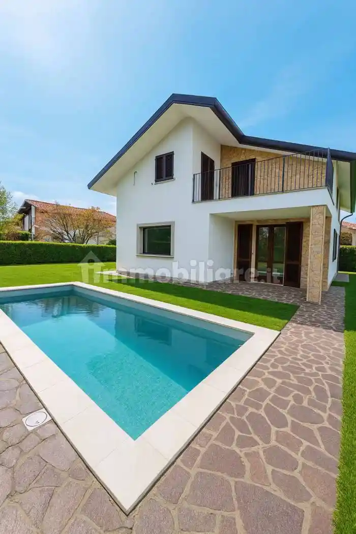 Villa in vendita a Casatenovo