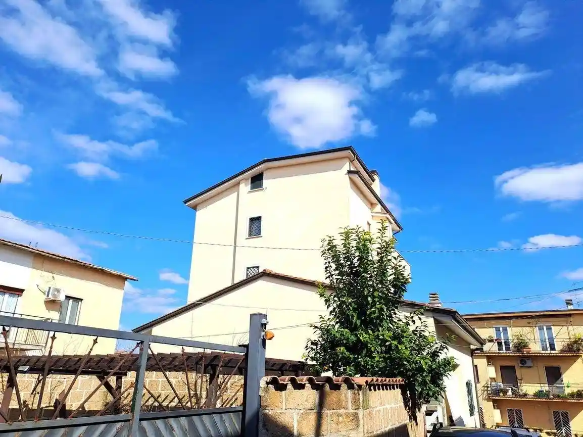 Appartamento in vendita a Rignano Flaminio