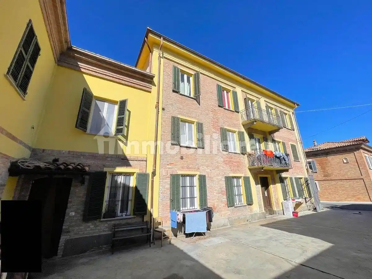 Rustico - Casale in vendita a Calosso