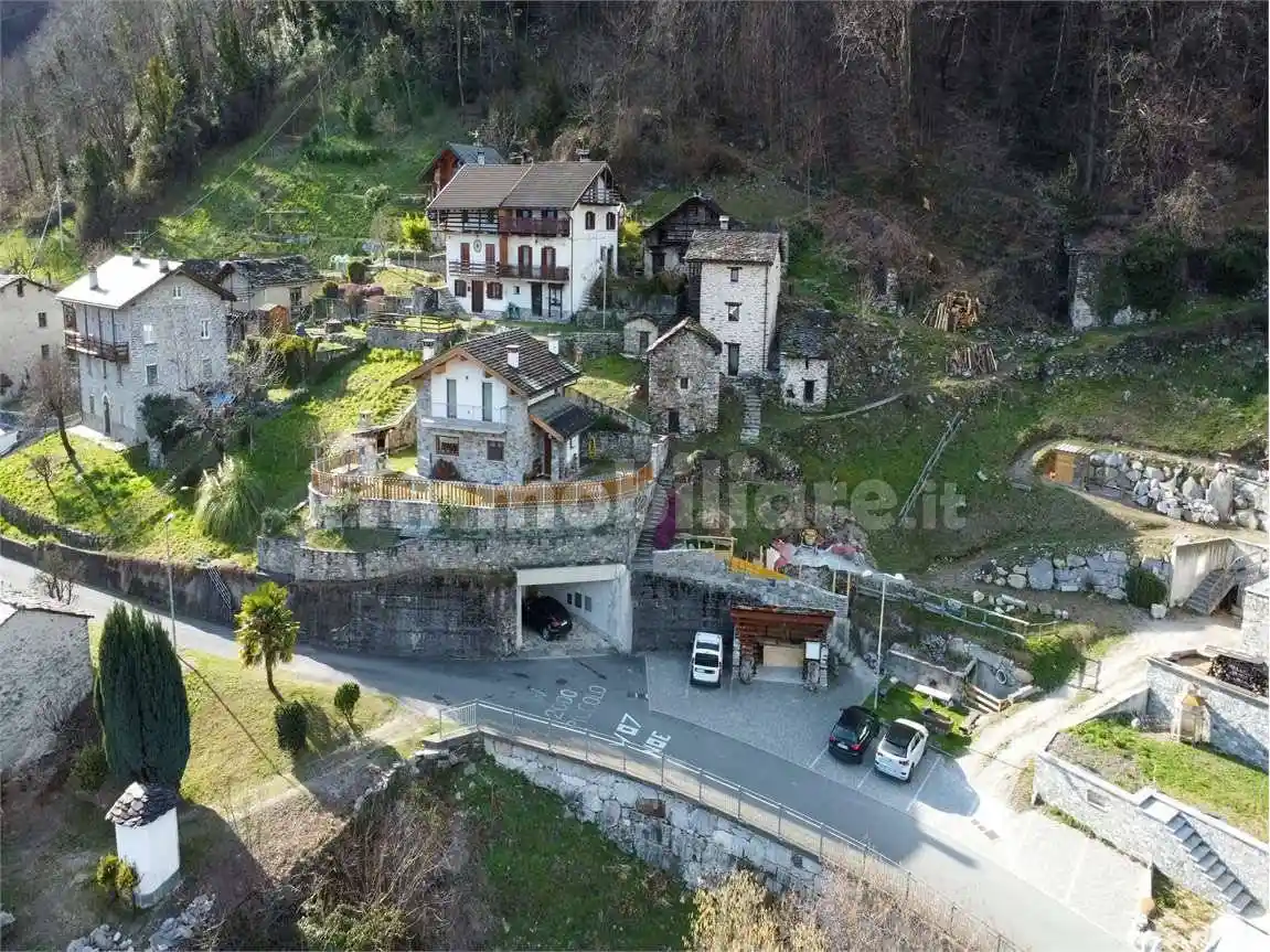 Rustico - Casale in vendita a Gordona