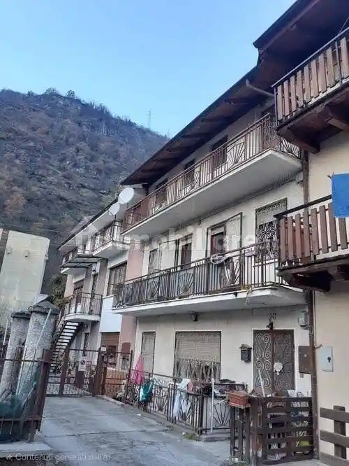 Casa indipendente in vendita a Venaus