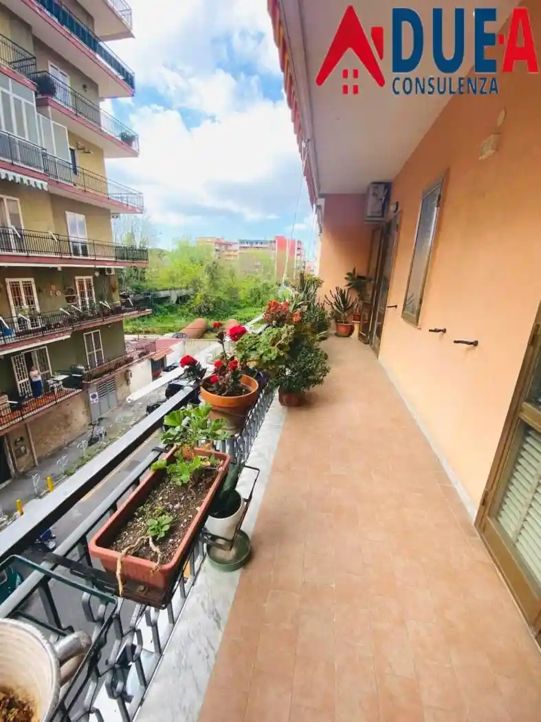 Appartamento in vendita a Napoli