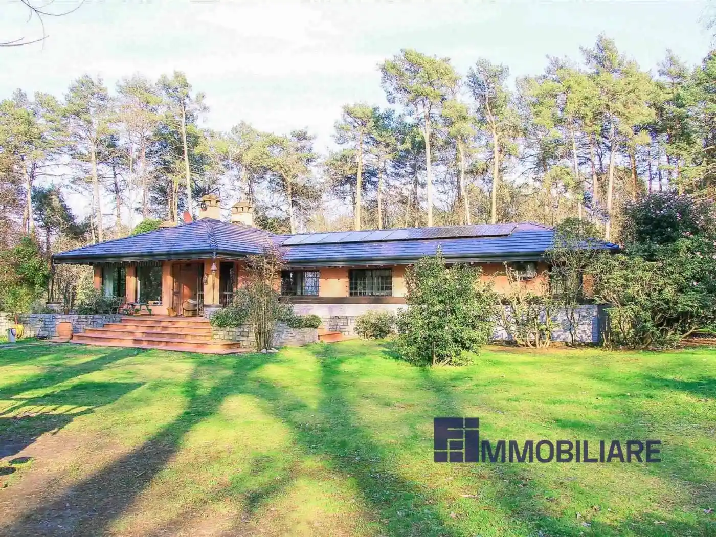 Villa in vendita a Borgo Ticino