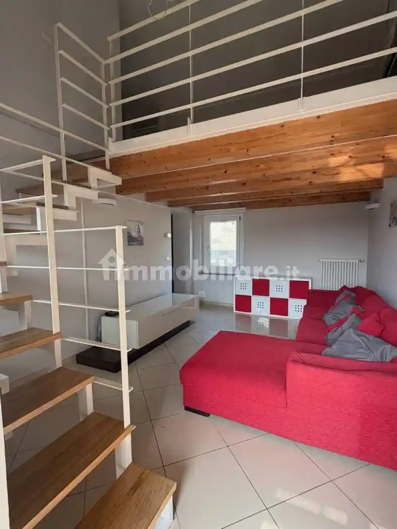 Appartamento in affitto a Albiano d'Ivrea