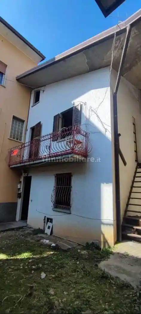 Casa indipendente in vendita a Casnigo