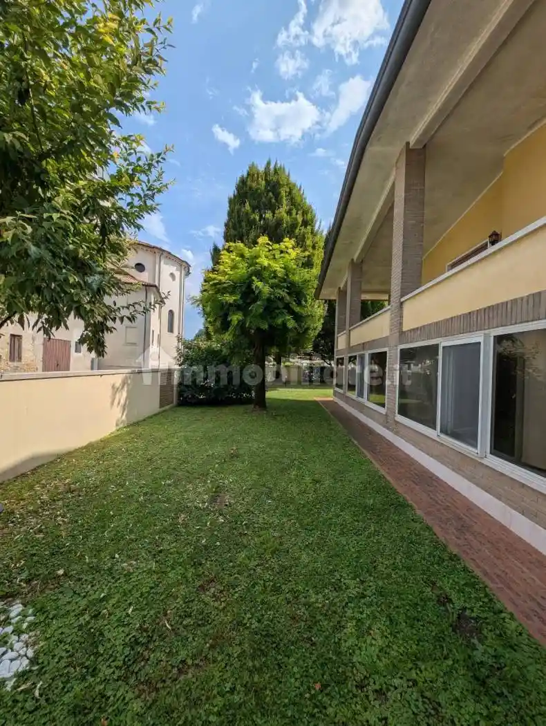 Villa in vendita a Gaiarine